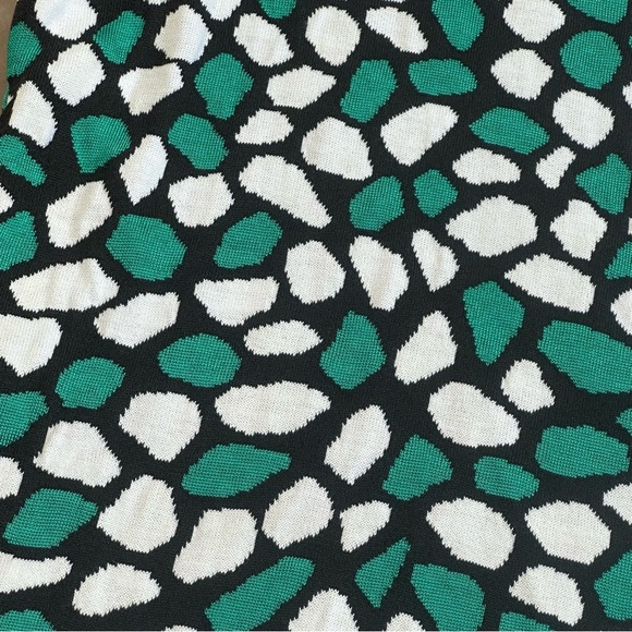 St. John Pebble High Neck Sleevelss Tank Top Green Black Size Large - Picture 4 of 12